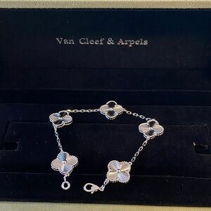 Van Cleef & Arpels Silver Alhambra Clover Motif Bracelet - Silver